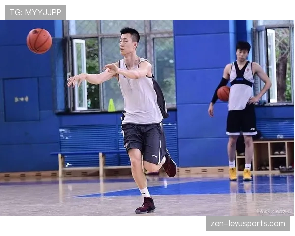 篮球比赛中如何判定合法的背身单打规则行为